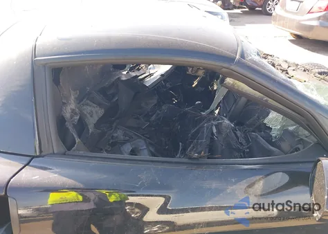 2007 Chevrolet Corvette Z06 Hardtop z USA, uszkodzony, nr VIN 1G1YY26E275107003